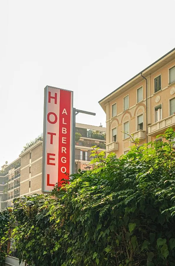 Guest house Hotel Albergo Lario Milan Italy